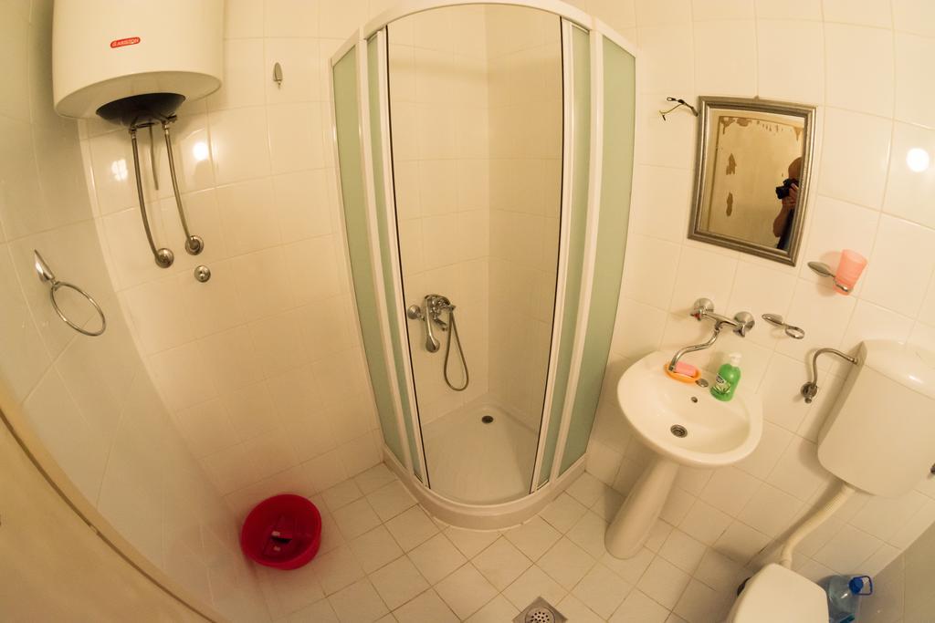 Apartment Vera Pluzine Bagian luar foto